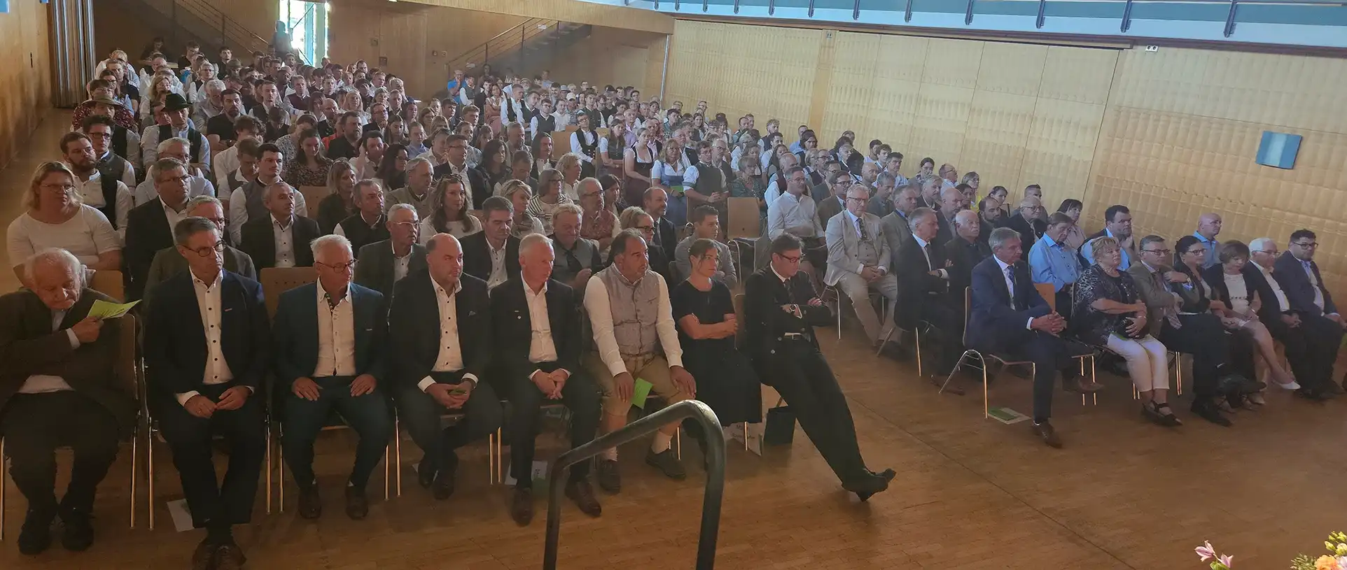 Blick in den Saal - Bildquelle Kreishandwerkerschaft Freising