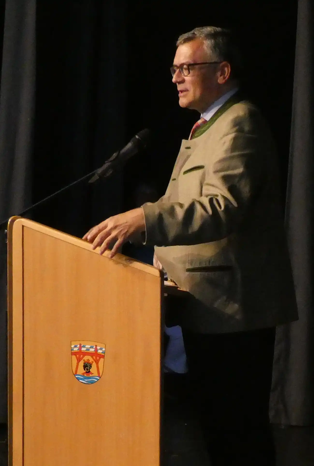 Staatsminister Dr. Florian Herrmann, MdL. - Bildquelle: Kreishandwerkerschaft Freising